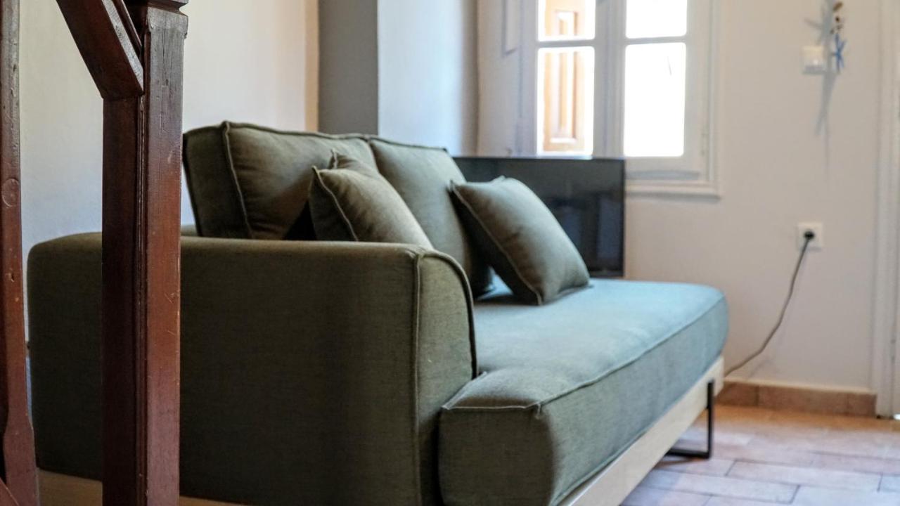 Cozy Apartments in Symi Center Zewnętrze zdjęcie