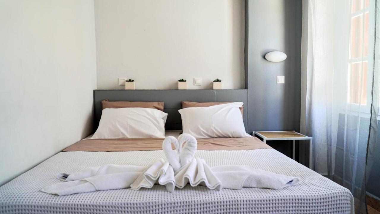 Cozy Apartments in Symi Center Zewnętrze zdjęcie