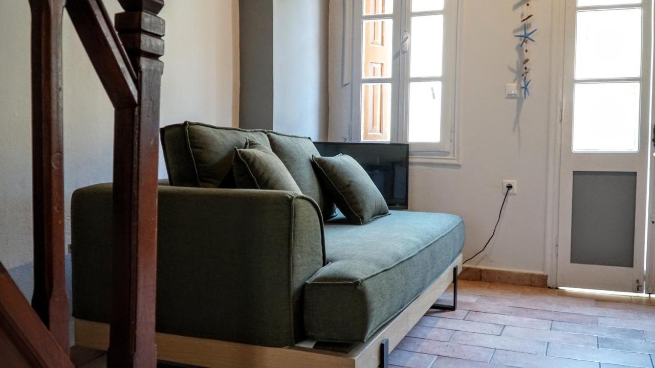 Cozy Apartments in Symi Center Zewnętrze zdjęcie