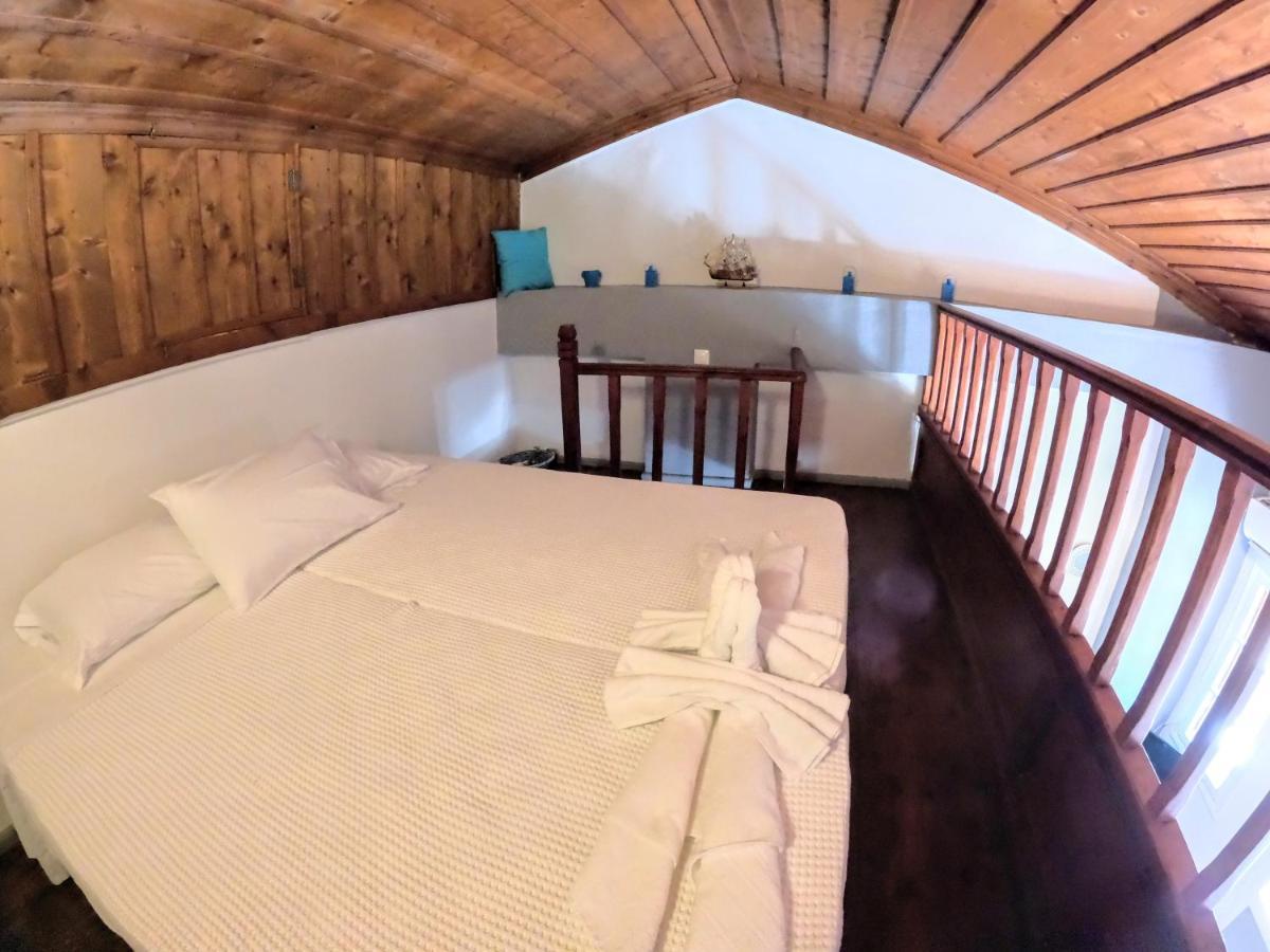 Cozy Apartments in Symi Center Zewnętrze zdjęcie
