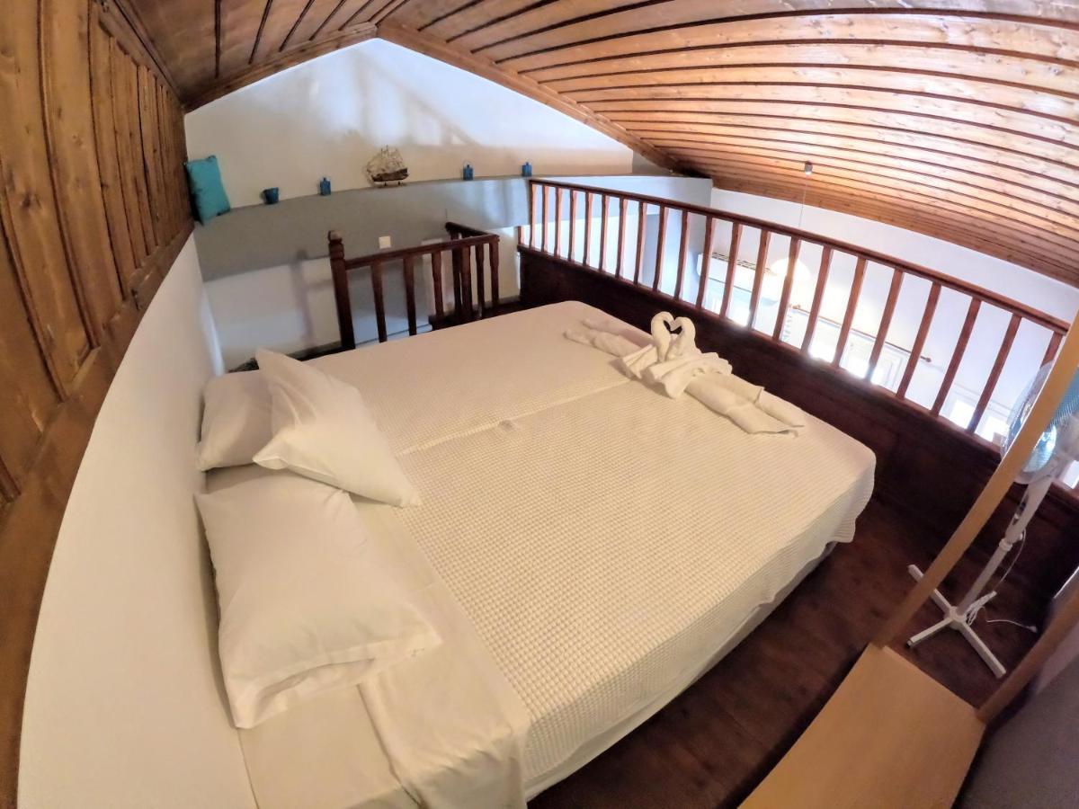 Cozy Apartments in Symi Center Zewnętrze zdjęcie